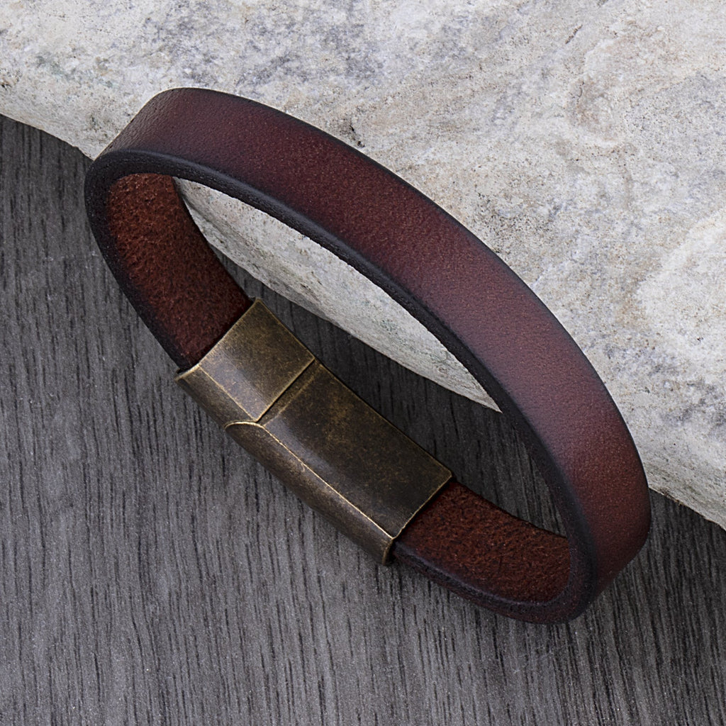 WW | Robuste Lederarmband mit Messingschließe