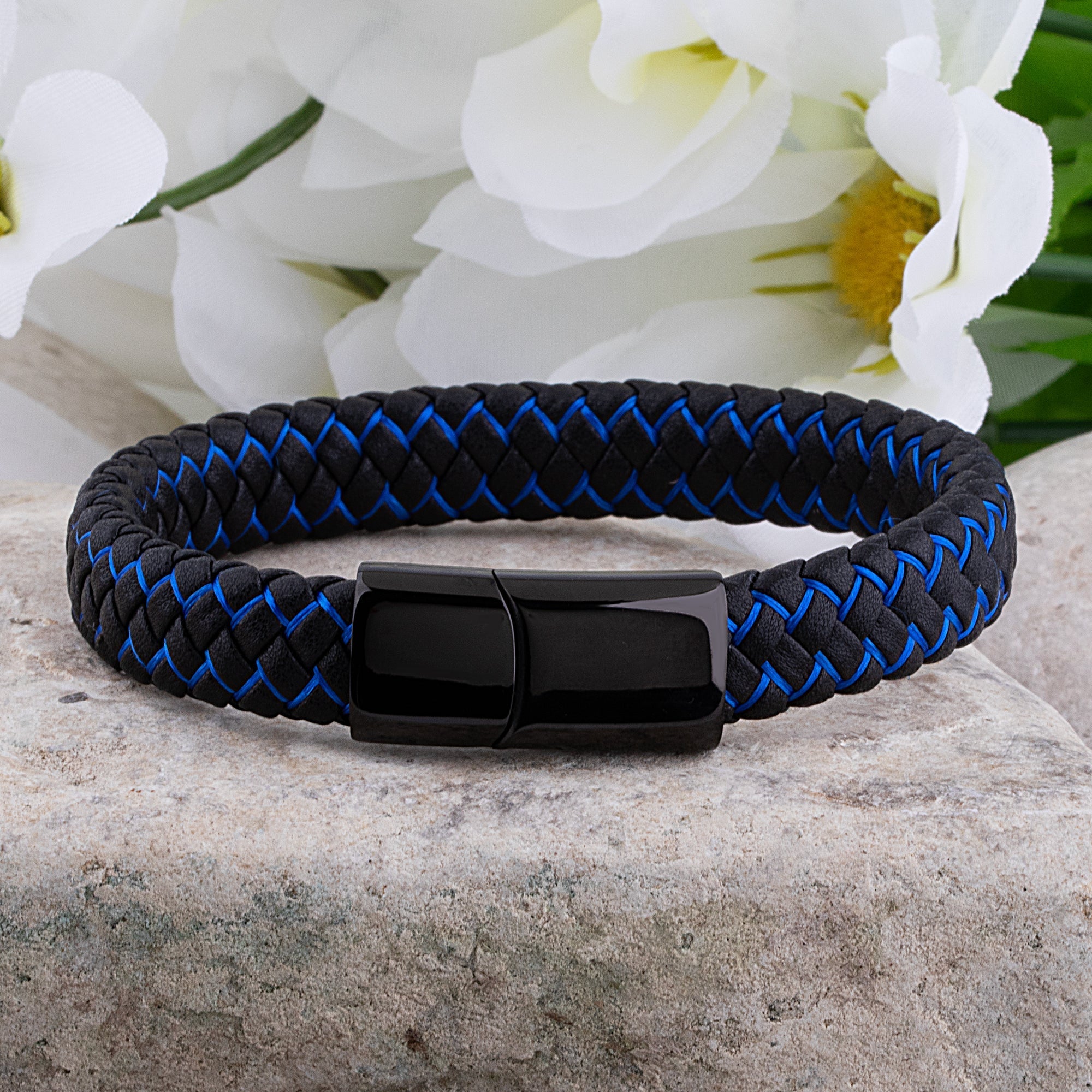WW | Coole Lederarmband mit Schwarz und Blau Detail