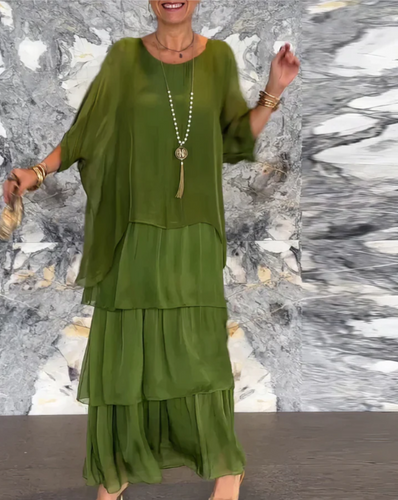 W&W Mode | Elegantes Maxikleid mit weitem Rundhalsausschnitt