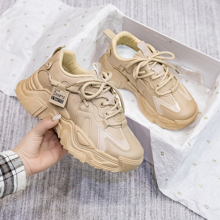 W&W Mode - Klobige Sneakers aus Kunstleder