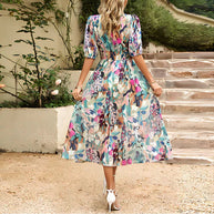 WW Floral Kleid | Modernes elegantes Maxikleid mit V-Ausschnitt und Blumen