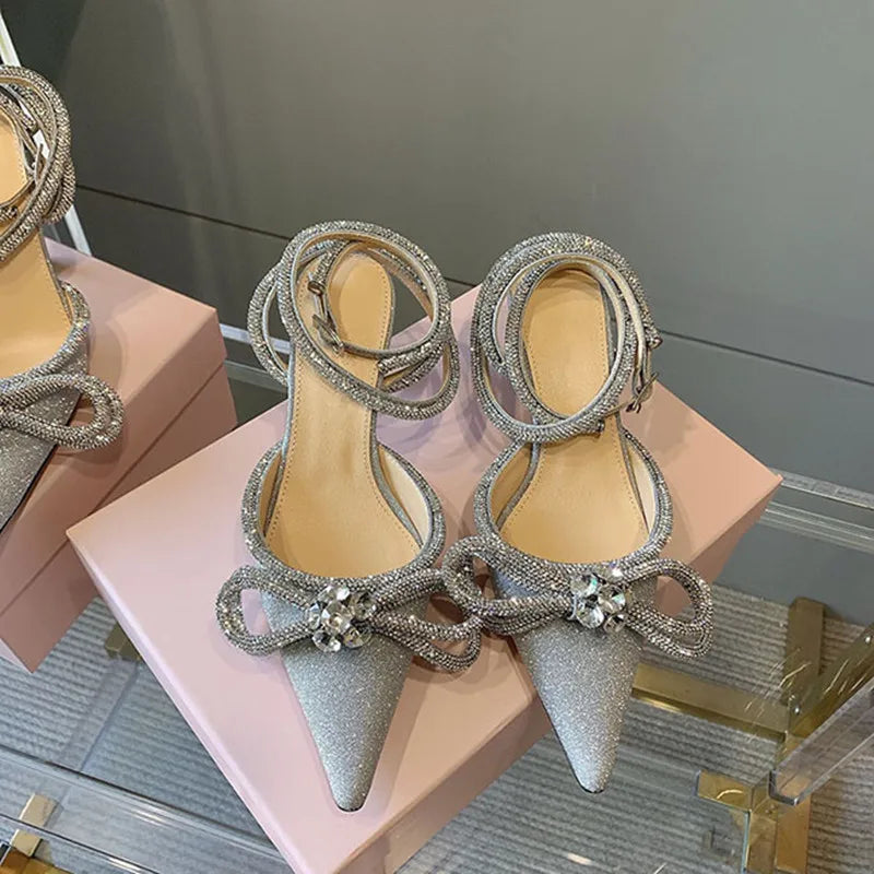 WW | Alles, was Sie brauchen, sind Bow Mules Schuhe