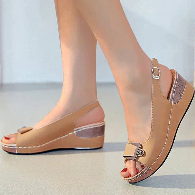 W&W Mode | Orthopädische Sandalen mit weichen Absätzen