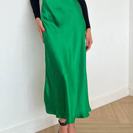 WW | Der elegante Midirock aus Satin