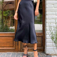 WW | Der elegante Midirock aus Satin