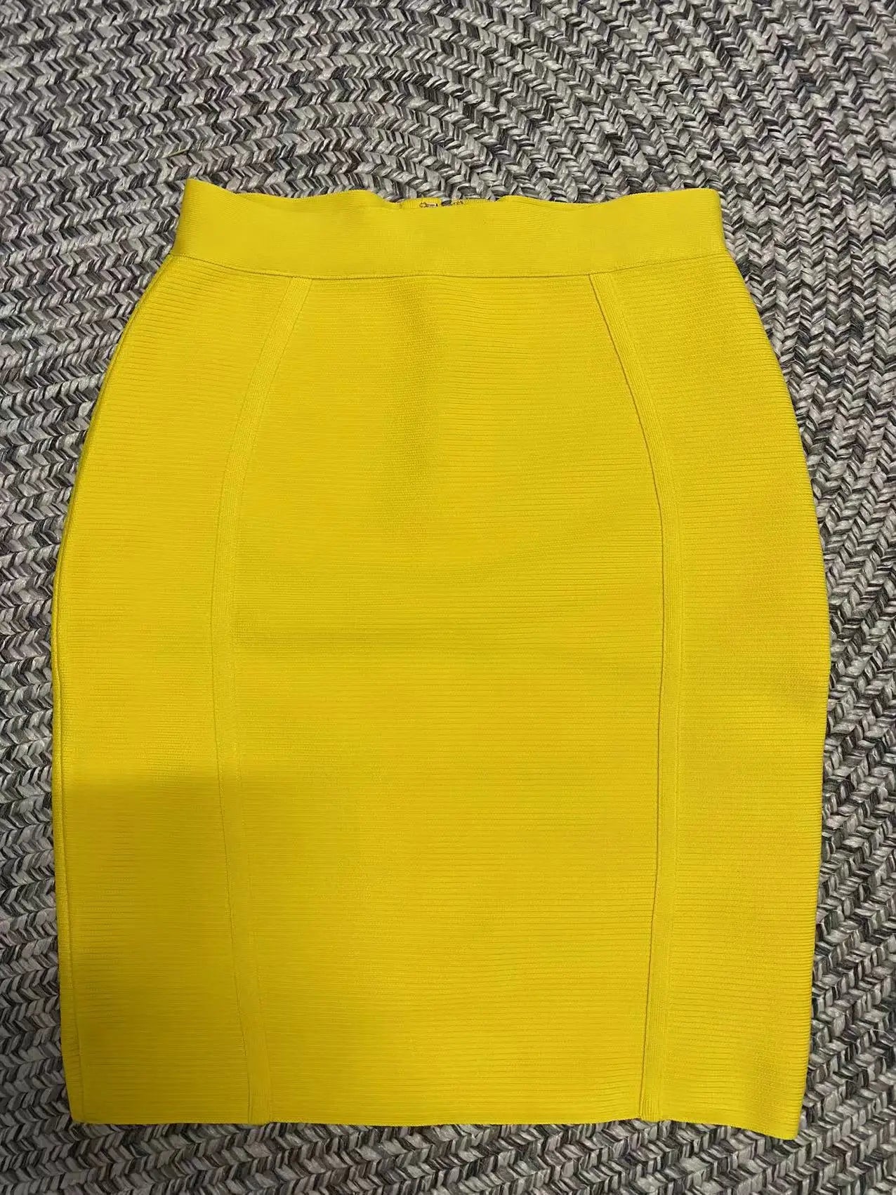 WW | Gelbe Farbe Frauen Sexy Bodycon Minirock Rayon Bandage Mode Nachtclub Festbekleidung Feier Röcke Hohe Qualität