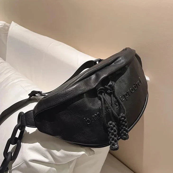 W&W - Leder-Brusttasche
