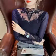 W&W - Spitzenbluse mit Turtleneck