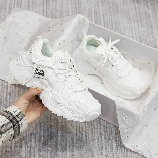 WW - Klobige Sneakers aus Kunstleder