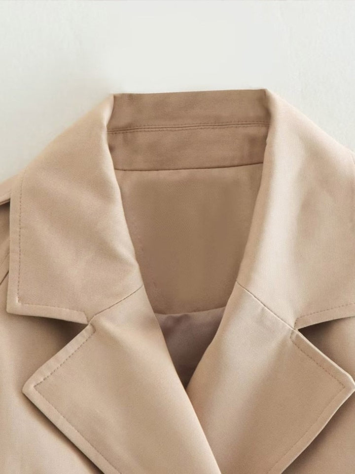 W&W Mode - Kurzer Trenchcoat Beige Für Stilvolle Auftritte