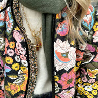 Künstlerische Jacke