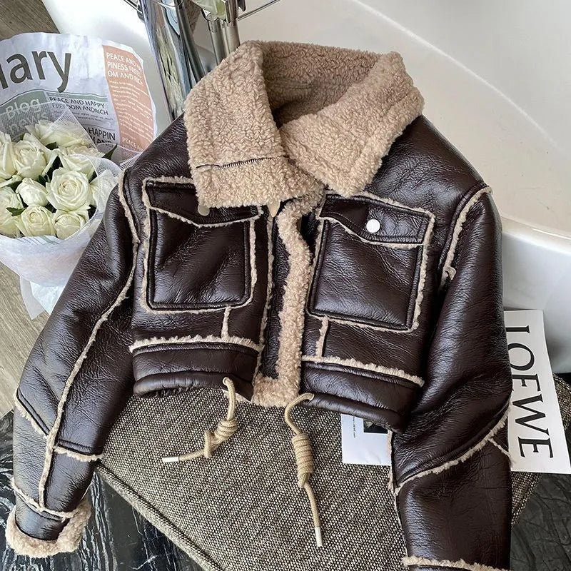 W&W Mode | Kurz Geschnittene Lederjacke Mit Lammfell