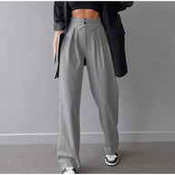 WW | Stilvolle High-Waist-Hose mit Falten