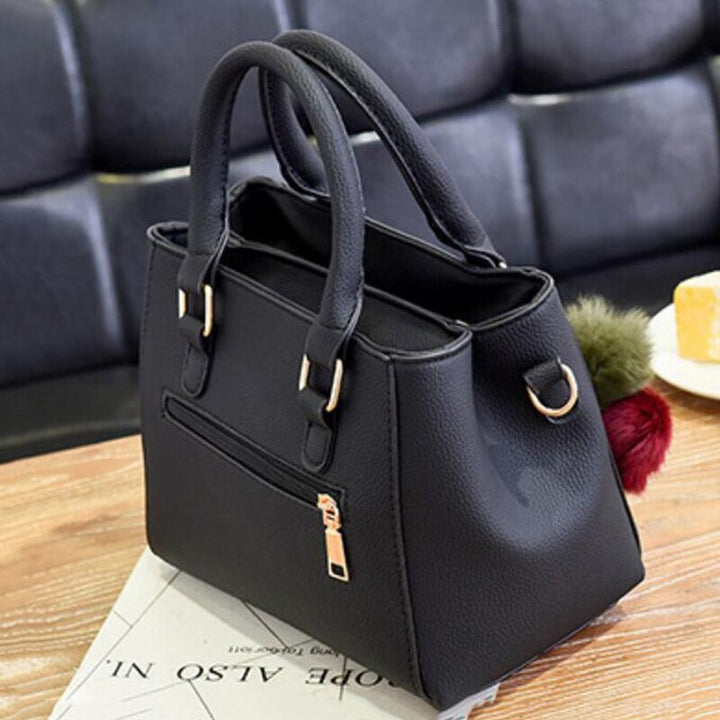 W&W Mode Damen-Tasche | Lederhandtasche mit 3 weichen Plüschbällen