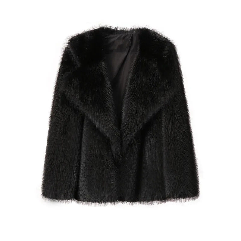 WW - Schlanker Faux Fur Mantel
