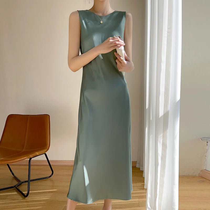 WW | Helle Luxus Acetat Satin Seiden Wickelkleid Frau Französisch Nische Schlank Sexy V-Ausschnitt Temperament Unterkleid