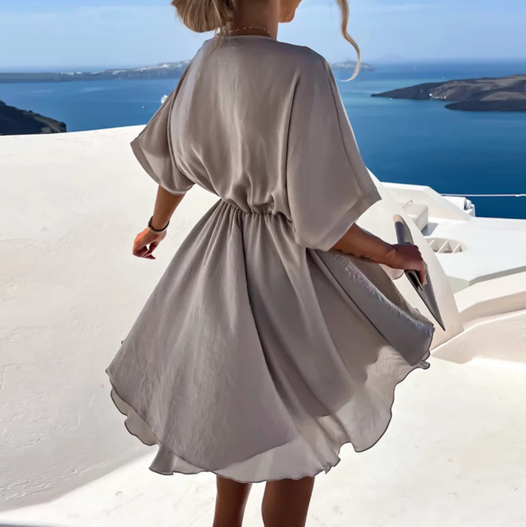W&W Mode | Anmutiges Kleid mit Feinen Falten