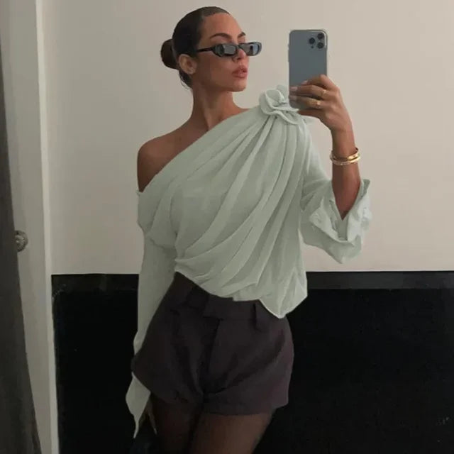 WW | Drapierte Ein-Schulter-Bluse