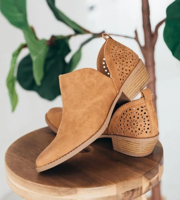 WW | Stilvolle Orthopädische Stiefel