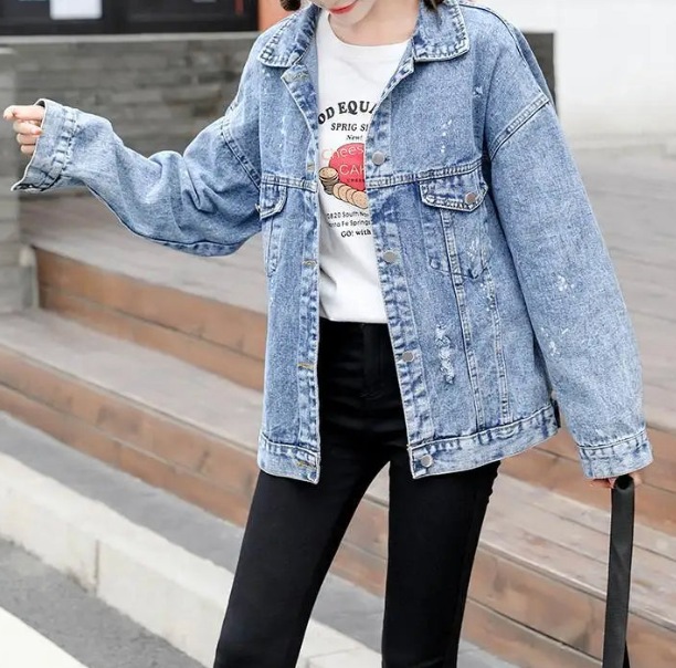 Damen-Jeansjacke im modernen Stil