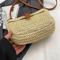 WW | Schultertasche mit Lederriemen