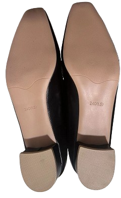 W&W Mode | Bequeme Schuhe mit Mittlerem Absatz und Fußgewölbeunterstützung