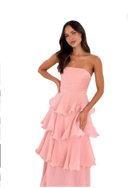 WW | Glamour Goddess Halsband Maxi Kleid