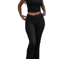 Damen cropped Lounge-Set mit enger Passform und modischen Akzenten W&W