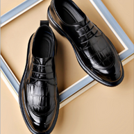 WW | Schwarze Loafer Mit Quasten Und Mustersdesign