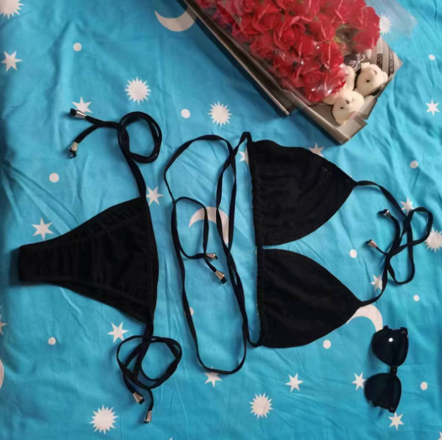 WW Bikini mit Spitze – Keine Bräunungsstreifen, nur heiße Kurven