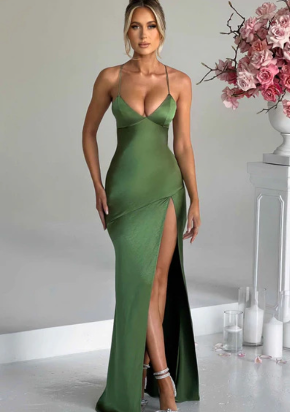 Damen Maxikleid mit elegantem Halterneck-Design und figurformendem Schnitt WW