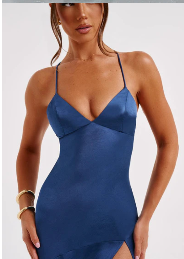 Damen Maxikleid mit elegantem Halterneck-Design und figurformendem Schnitt WW