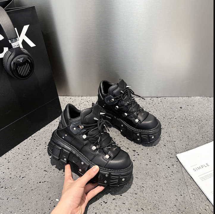 WW | Fashion Frauen Ankle Boots Damen Dünne Absätze Runde Spitze Schnürsenkel Metall Dekoration Sneakers Fräulein Nieten Punk Gothic Rock Schuhe