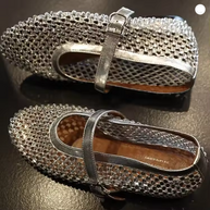 Damen Strass-beschmückte Mary Jane Flats WW
