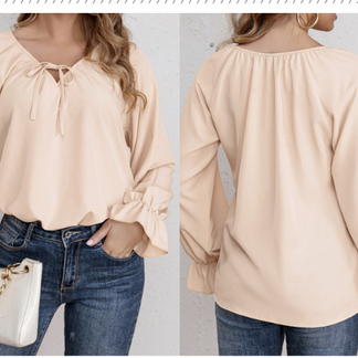 Damen Blusenshirt mit modischen Rüschendetails und verstellbarem Kordelzug W&W