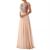 Damen Elegantes Abendkleid mit schimmerndem Oberteil und fließendem Rock WW