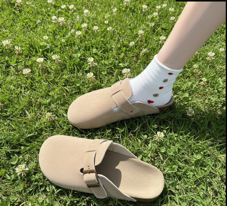 WW | Wildleder Schlupfclogs Mit Verstellbarer Schnalle