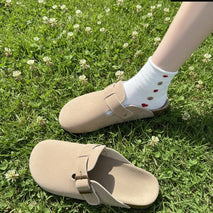 WW | Wildleder Schlupfclogs Mit Verstellbarer Schnalle