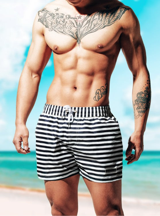 WW | Gestreifte Badeshorts für Männer