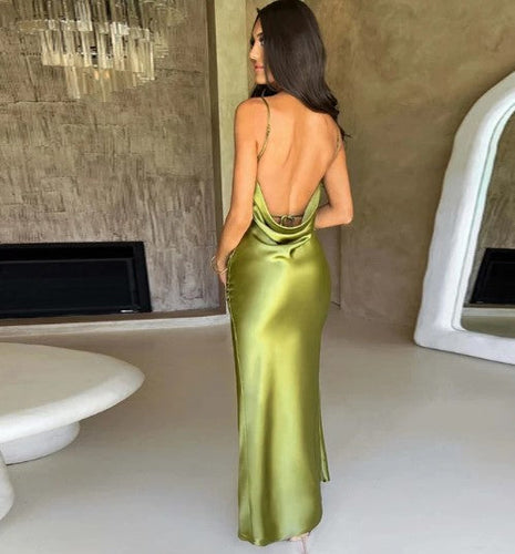 WW | Weißes Satin-Maxikleid mit Spaghettiträgern