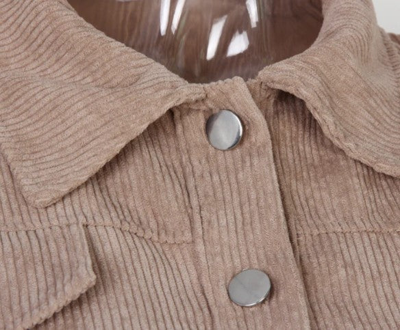 WW | Kurze Frühlingsjacke für Damen