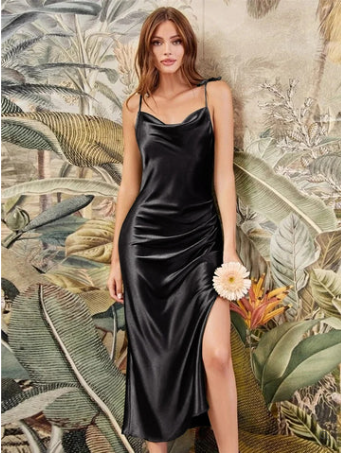 WW | Salbeigrüner Satin Kuhhals-Träger Maxikleid
