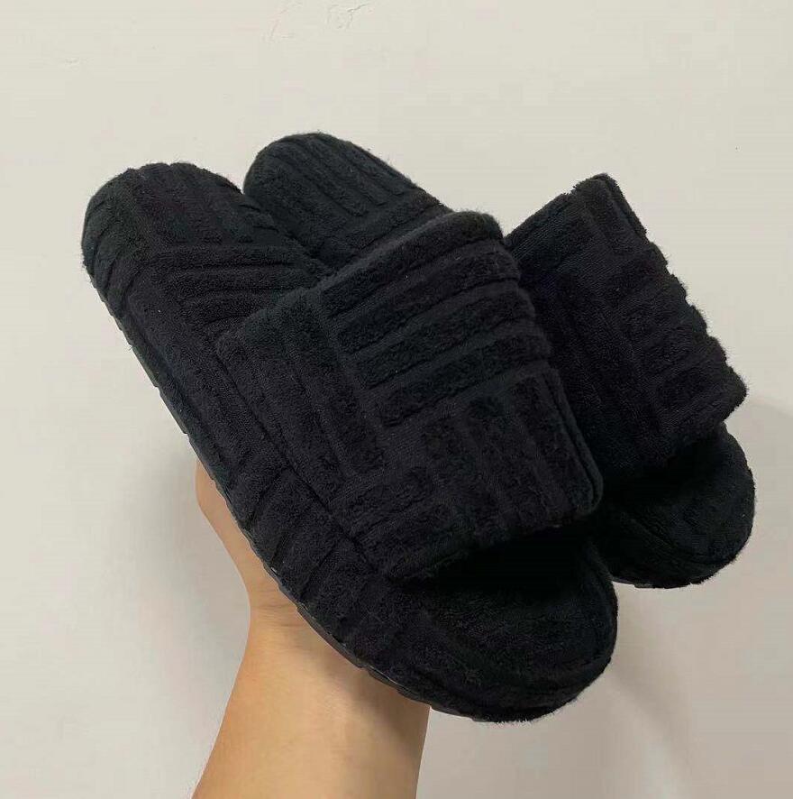 W&W Mode | Kapitel Vier Sandalen