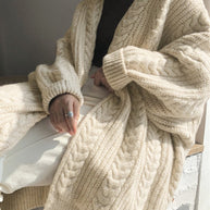 lange Damen Strickjacke für den Herbst