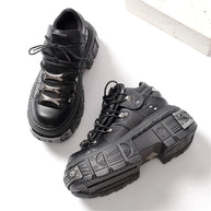 WW | Frauen Ankle Boots für Frauen Dicke Sohle Schnürsenkel Metall Dekoration Runde Zehen Plattform Schuhe Ladeis Punk Gothic Sneakers