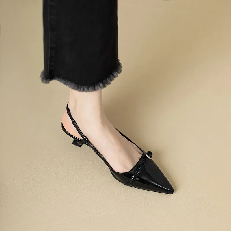 W&W Mode | Lackleder Sandalen mit komfortablem Blockabsatz