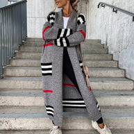 WW - Lange gestreifte Strickjacke