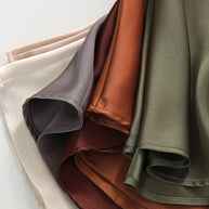 Clara™ - Hochtaillierter Satin-Maxirock