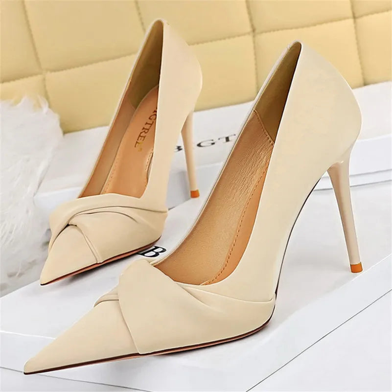 WW | Wie wir es früher mit Pumps gemacht haben