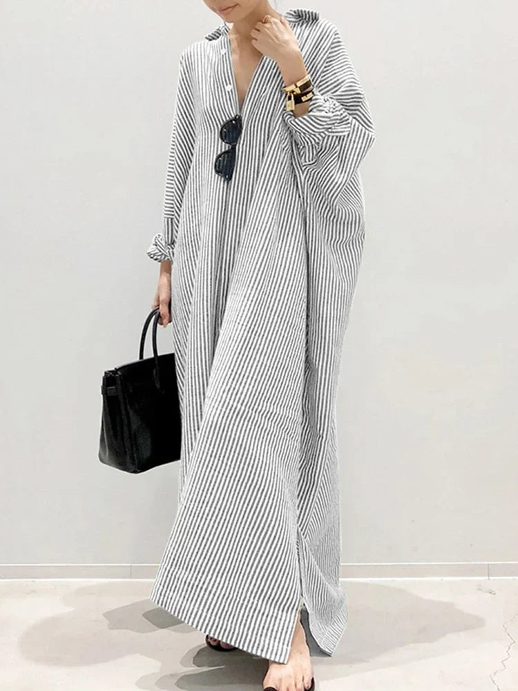 WW Gestreiftes Kleid | Lässiges oversized Maxi-Kleid mit langen Ärmeln für Damen